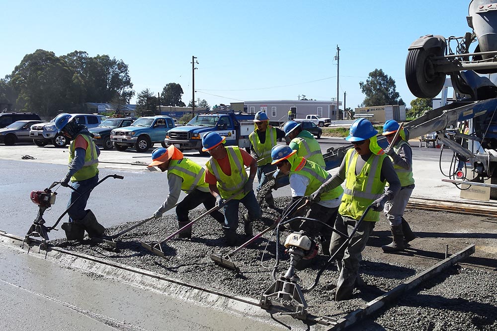 Fed-Ex parking lot fixed by Don Chapin ready mix concrete